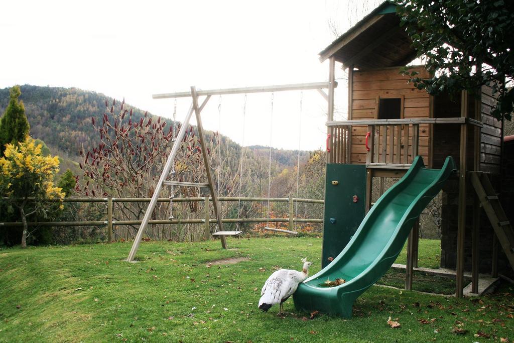 Molló Apartamentos Rurales Les Barnedes מראה חיצוני תמונה